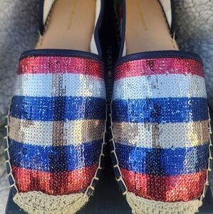 TOMMY HILFIGER ESPADRILLE Size 8.5 Beautiful Red , White and Blue Sequence